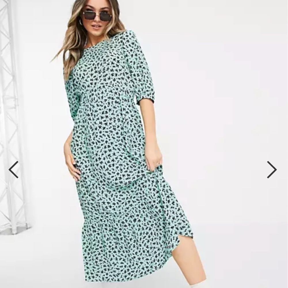 Nobody’s child high neck green floral maxi dress Size 12- 14 USA. Size 16 UK